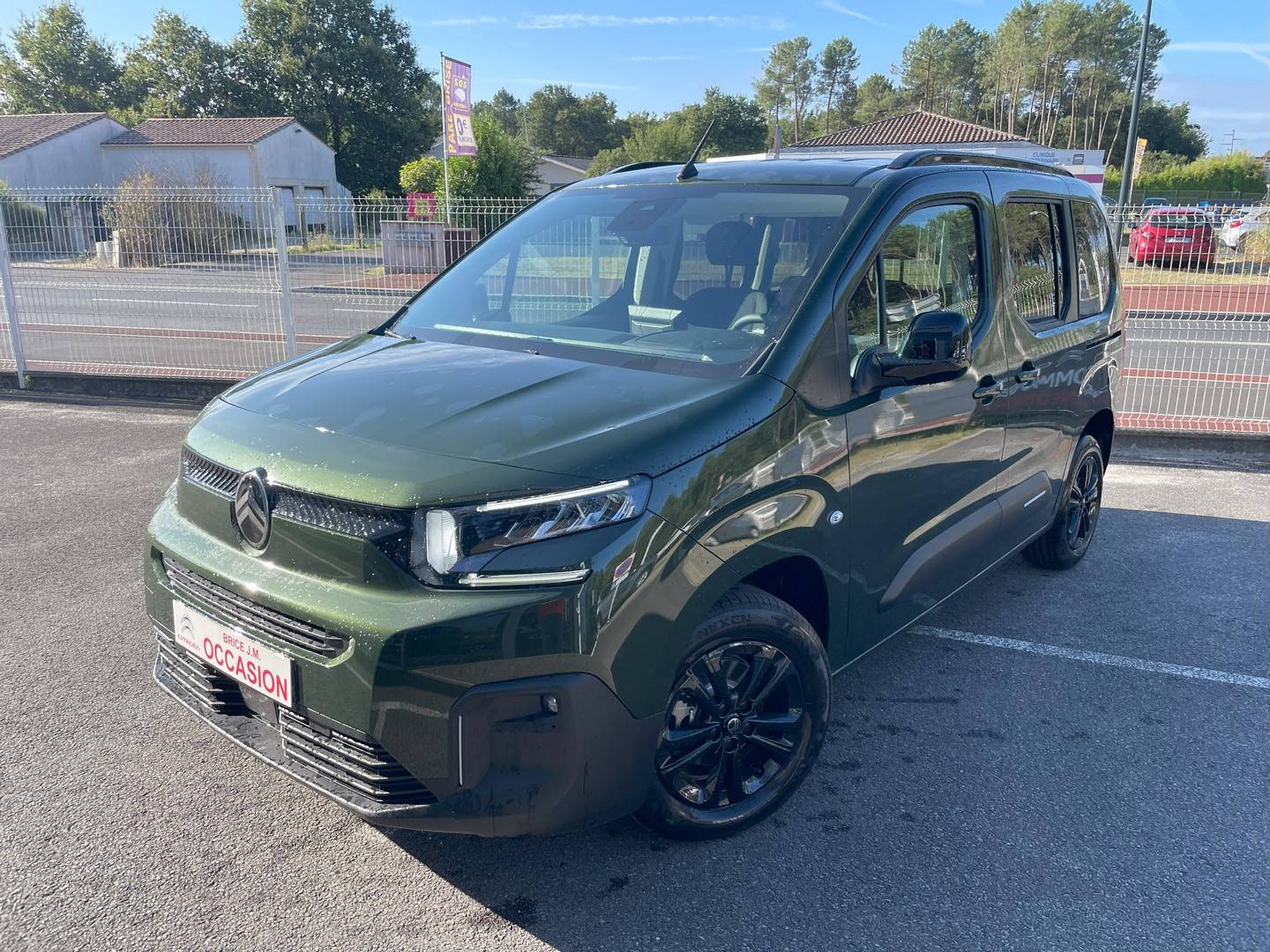 trouver nouveau berlingo disponile de suite à la commande proche Bordeaux en thermique