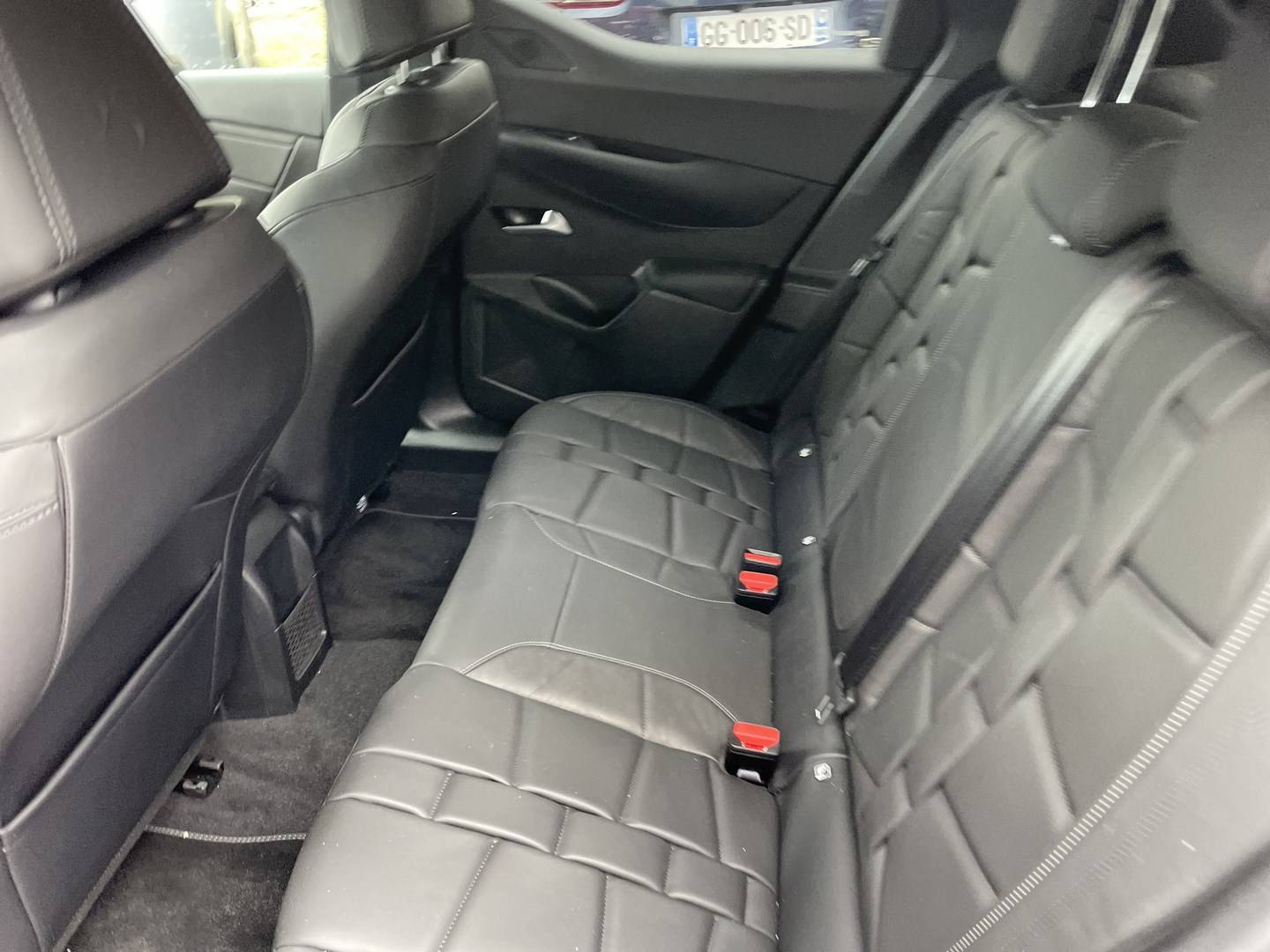 penser à louer moins cher un véhicule électrique pour un cout d'utilisation maitrisé au garage brice proche Bordeaux