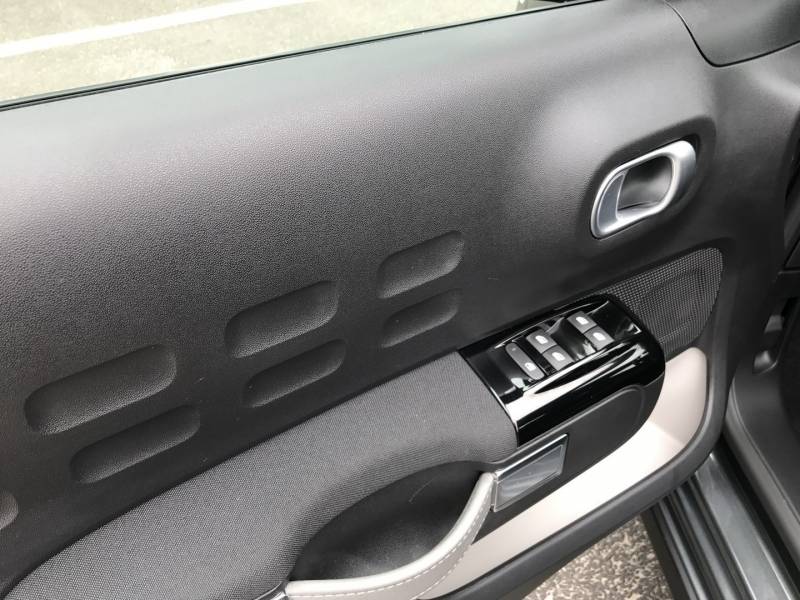 Trouver une citroen c3 occasion shine occasion récente au garage citroen brice à parempuyre près eysines