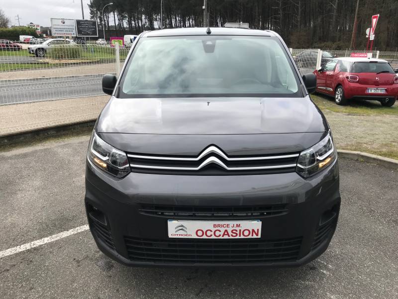 réserver en ligne son citroen berlingo van utilitaire finition driver neuf au garage citroen brice à parempuyre pres bruges